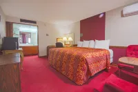 HomeTown Inn by OYO - Liberal, KS