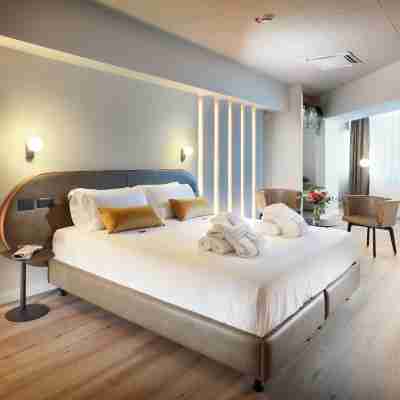 Tuscany Inn Rooms