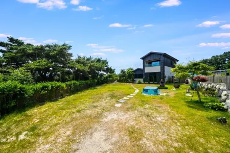 Gyeongju Aung Daung Dog Pension Отели рядом с достопримечательностью «Gyeongju National Park»