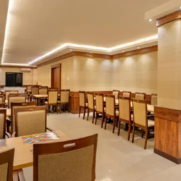 Daan Orchid Residency