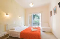 Aristides Studios Hotels in Perama