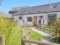 Hawthorn Barn Hotels near Clovelly Beach