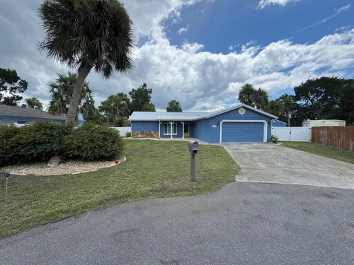 Fantastic Waterfront Home Great for Relaxing, Scalloping, Fishing & Kayaking!!!
