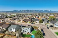Peaceful Family Retreat w/ Pool Near Colorado Springs & Airport