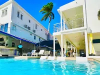 Seaview Beach Hotel - Beach