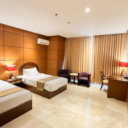 Royal Senyiur Hotel