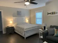 Unit #1 - 2 blocks to Downtown Lake Worth Beach