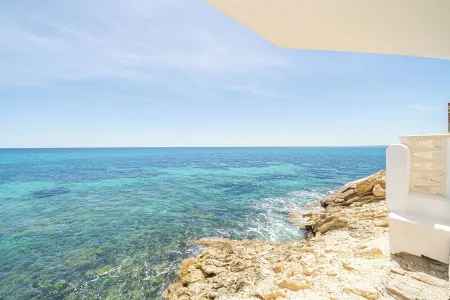 Stunning Brand New Villa Sea View