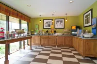 Hampton Inn Wooster - Bữa sáng
