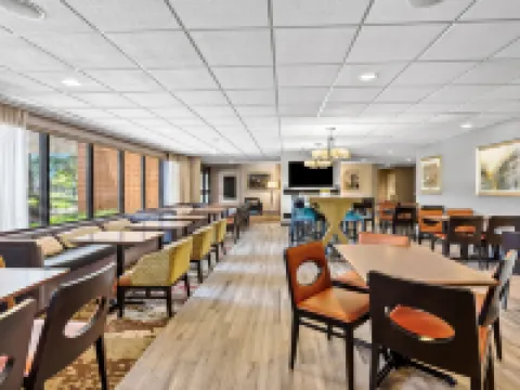 Hampton Inn Chicago/Naperville Near Niu Conference Center Hotels in Naperville