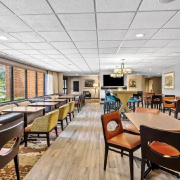 Hampton Inn Chicago/Naperville Near Niu Conference Center