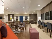 Home2 Suites by Hilton Phoenix - Glendale/Westgate Hotels near Camelback Ranch