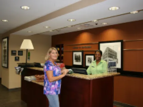 西點希爾頓歡朋旅館&套房酒店 克萊縣酒店