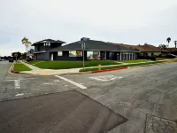 Charming 3-bedroom house with AC and Pool in awesome View Park-Windsor Hills