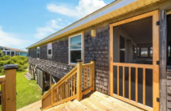 4Br Hatteras Retreat • 5-Min Walk to Beach • Pets OK