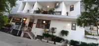 ANAND BHAWAN Hotel in zona Tomb of Azim Khan