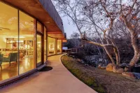 River Spirit- Arquitectural wonder of the Sequoias