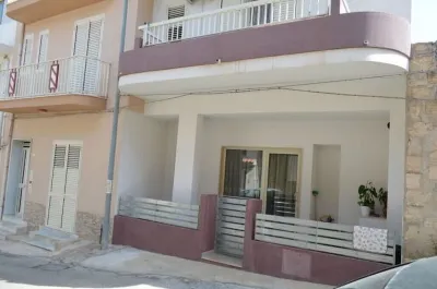 Vacation home Anna is located 5 minutes from the home of Commissioner Montalbano and from Hotels near Clubmed kamarina