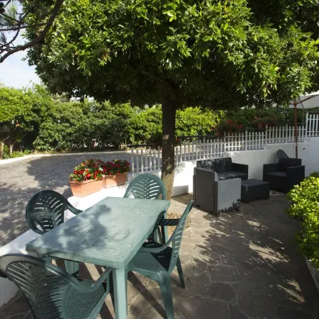 Apartment in Villa Valentini, Seafront, Gulf of Gaeta parking included