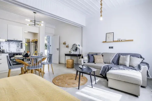 Vrachos House " In the heart of Skopelos town" - Хоумстей