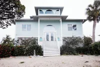 Luxurious Large Home on Gulf of Mexico w/Private 30' Dock