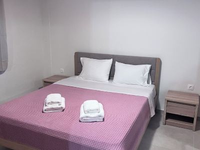 Brand new 2-bedroom apartment with AC, WiFi in beautiful Χαλκιδική