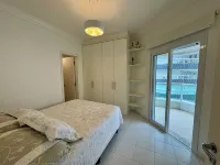 Spacious apartment right on the grass in Riviera de São Lourenço