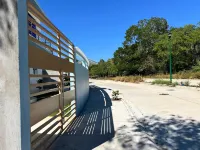 Casa Cristina Nagging Mom