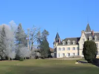 Château de Saint-Antoine فنادق في Bonnac-la-Cote