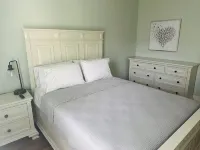Enjoyable 3-bedroom house with AC in charming Van Buren