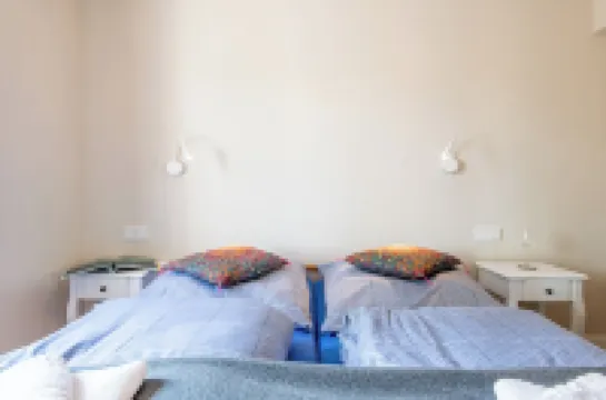 The Möwennest in a quiet location just before the dike, with terrace and beach chair.