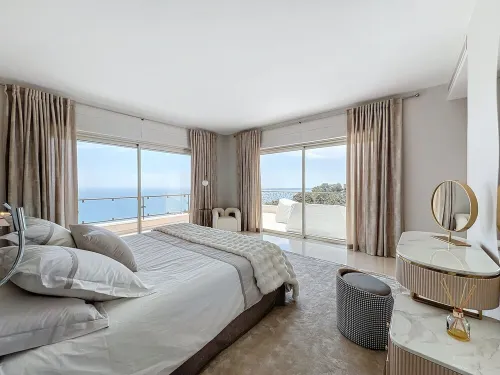 Exceptional Property 4 Bedrooms, Panoramic Sea View, Swimming Pool, Fitness Room