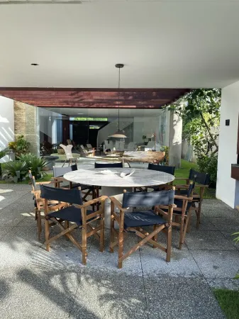 Casa Bossa, Design "foot in the sand" Отели рядом с достопримечательностью «Hibiscus Beach Club»