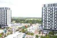 Modern Apartment in DownT Doral