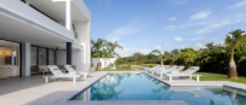 Luxurious 5-bedroom villa with Golf, AC, WiFi in fabulous Bonita Village