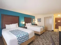 La Quinta Inn & Suites by Wyndham Central Point - Medford
