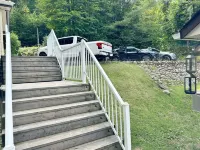 Lakeside Bliss Tait Lake – Cozy 3 Bed Cottage with Hot Tub & Private Waterfront! Hotel a Bancroft