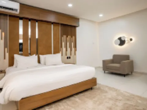 Cologne Residence Hotels in Jabi