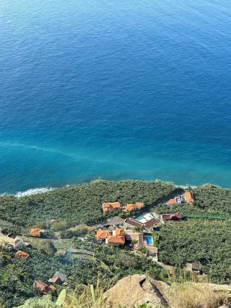 Golden Moon, Ponta do Sol - Canhas