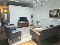 Cozy 2BR Loft in Downtown Charleston, IL