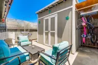 Cypress-Charming 3-bedroom home with AC, WiFi & Pool, close to Disney & Beaches