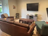 Spacious 2-bedroom apartment near Clemson University and Lake Hartwell.