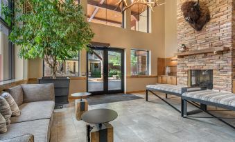 Best Western Plus Clocktower Inn