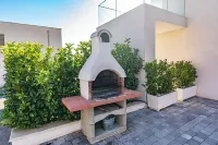 Charming 4-bedroom villa with WiFi, AC in delightful Kaštel Gomilica