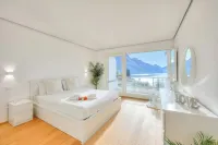 Honeymoon with Stunning View - Happy Rentals