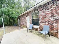 Perfect for Unwinding and Relaxation - Spacious Private Retreat