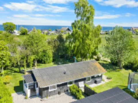 "Justina" - 200m from the sea Hotels in Frorup