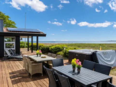 "Xaverius" - 30m from the sea