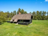 "Matilda" - 1.6km from the sea - 3-Star