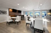 Wingate by Wyndham Dublin Near Claytor Lake State Park